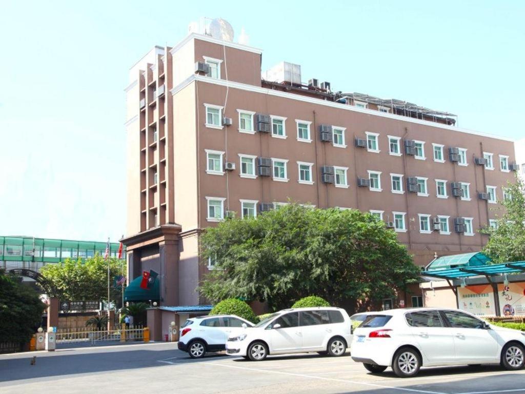 Greentree Inn Shanghai Zhongshan Hutai Hotel Exterior foto